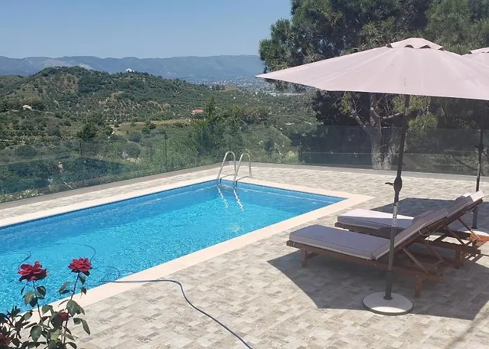 Hilltop Villa Argassi